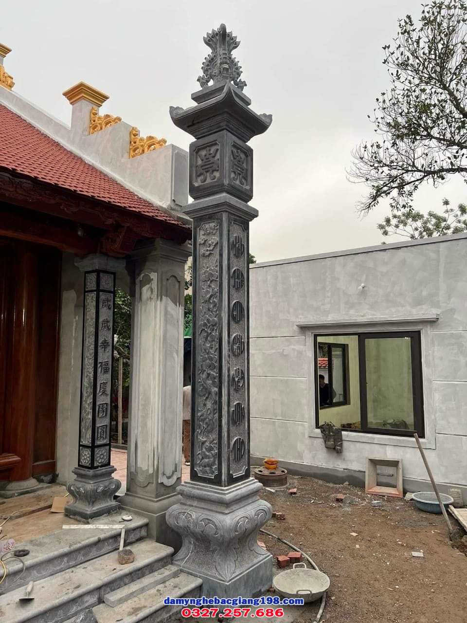 Cột đá đồng trụ