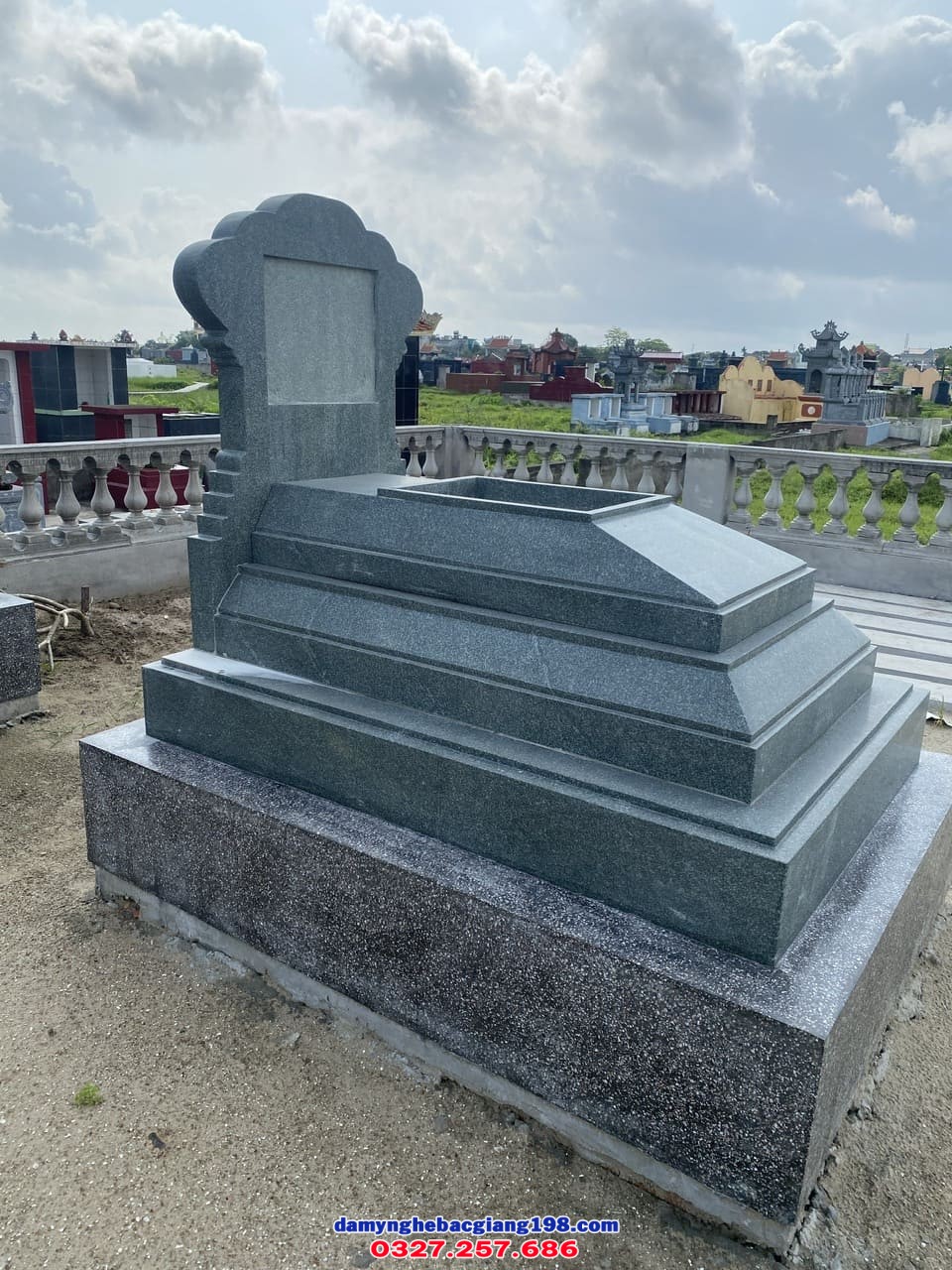 Lăng mộ đá Lăng mộ đá