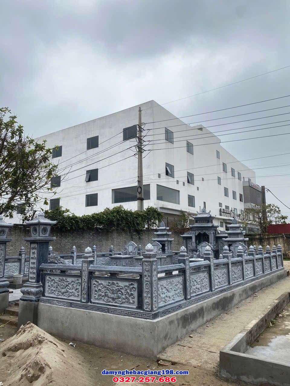 Mẫu lăng mộ đẹp