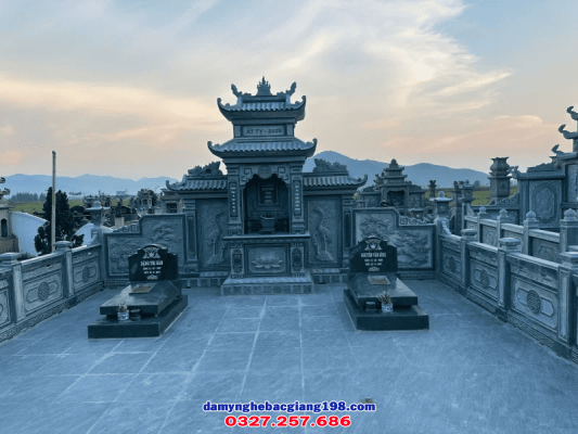 Lăng mộ đá xanh