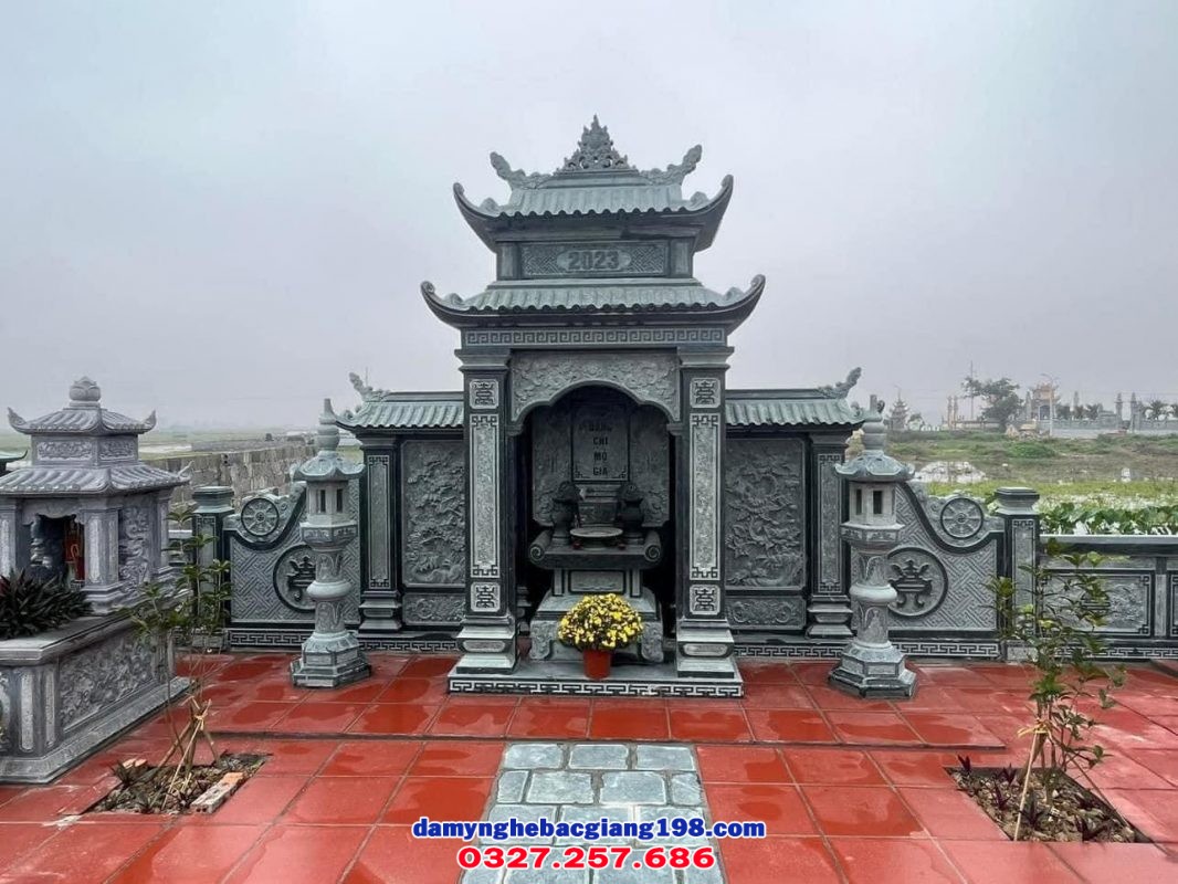 Lăng thờ bằng đá
