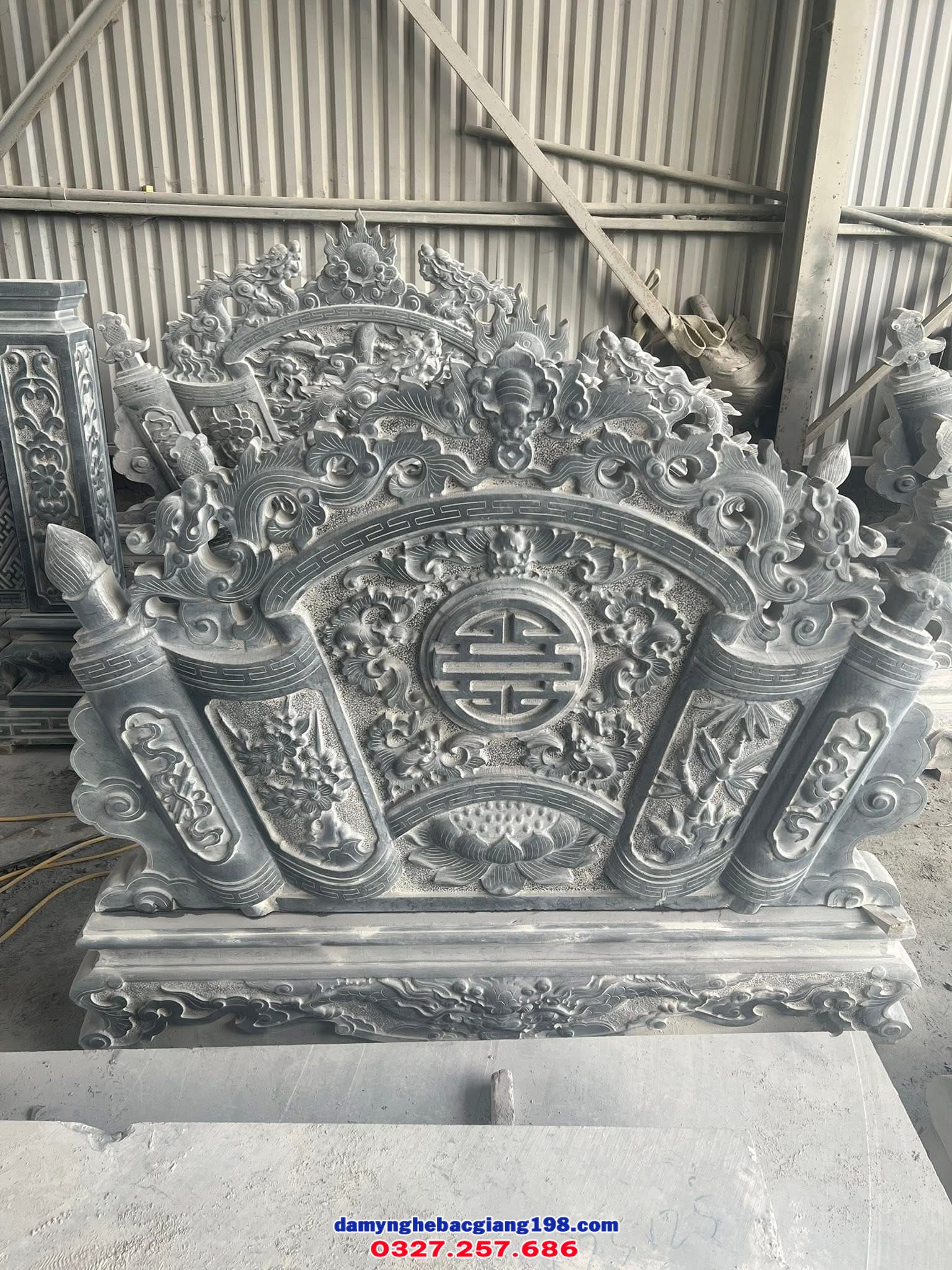 Cuốn thư đá tại Bắc Giang