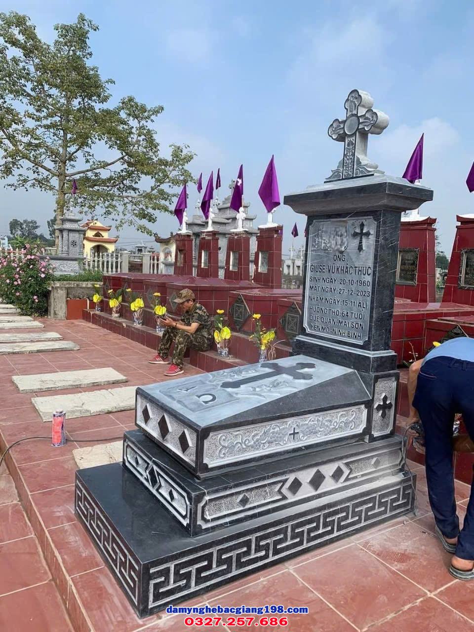 Lăng mộ công giáo