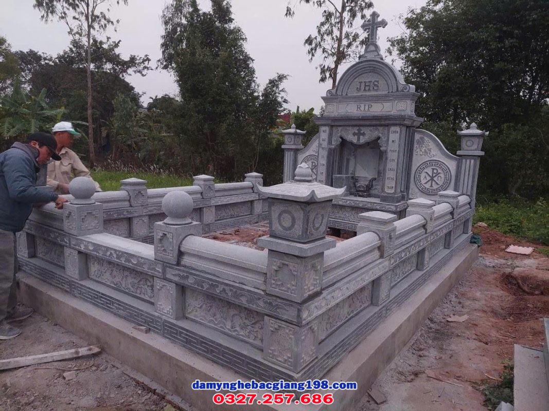 Lăng mộ công giáo đẹp