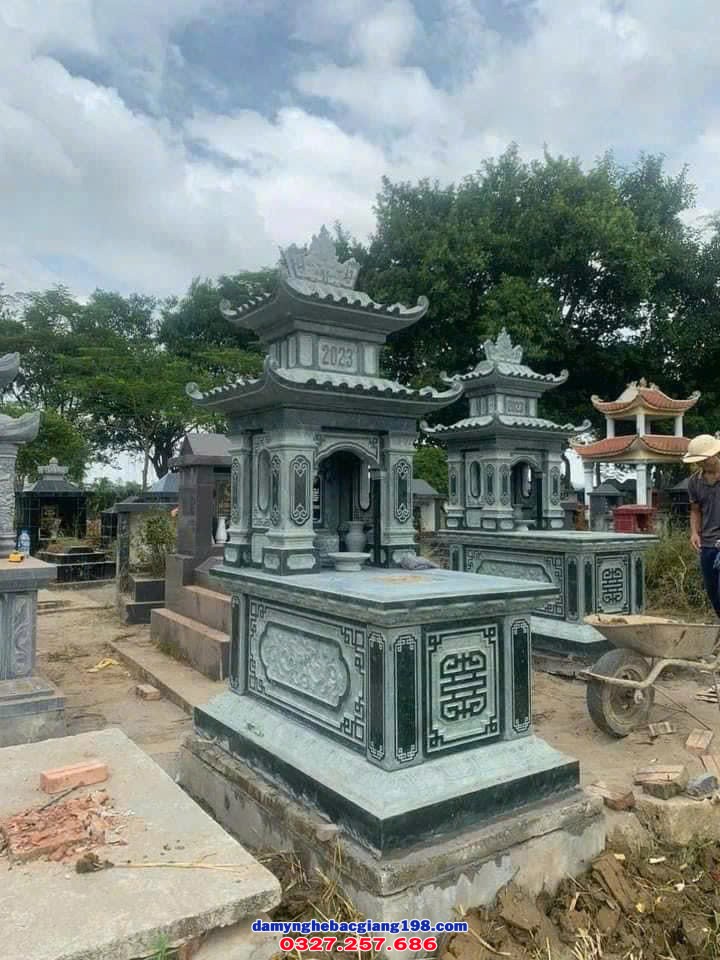 Mộ đá 2 mái tại Bắc Giang